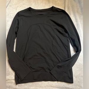Lululemon Swiftly Relaxed Long Sleeve - Size 8